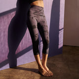 High-Waist Capri Legging 17"