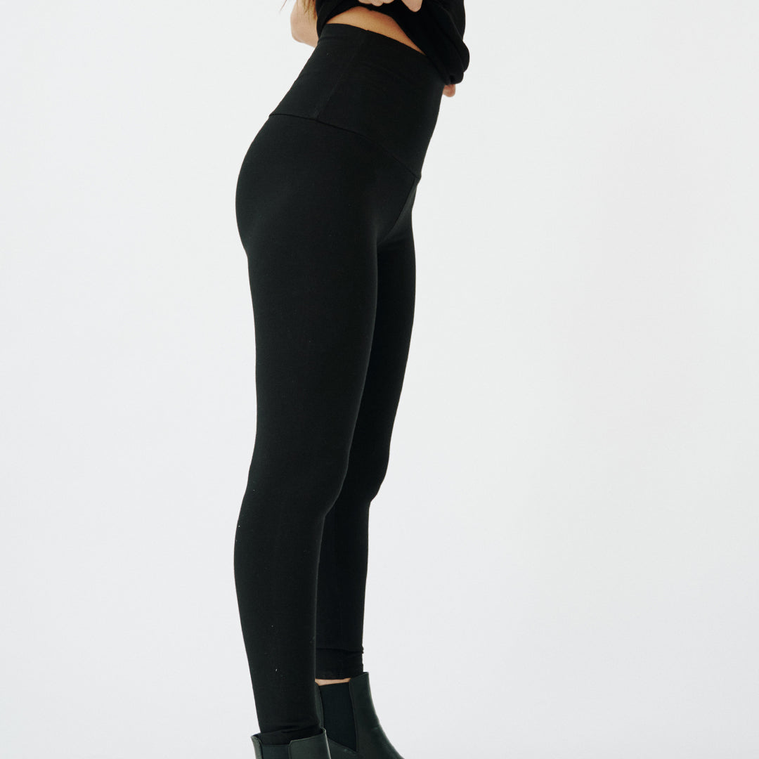 Buy Jenny Slimming Premium Fleece Leggings Online on a la mode
